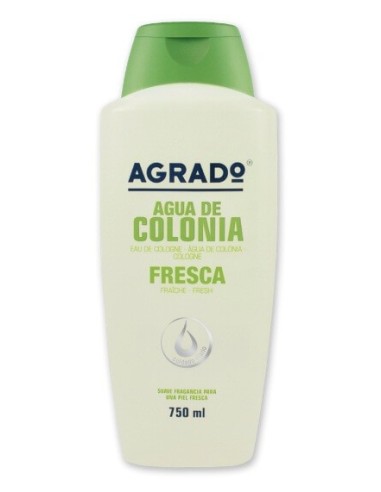 Colonia Fresca Agrado, contiene 750 ml.
