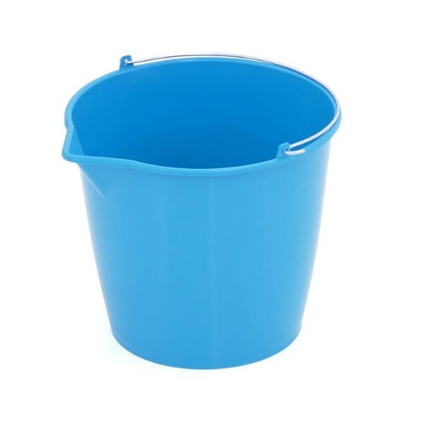 Cubo agua con pico 13litros./001025